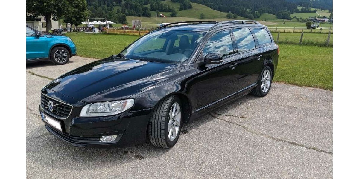 Volvo V70 247.000 km 7.900 &euro; Glückstadt 25348