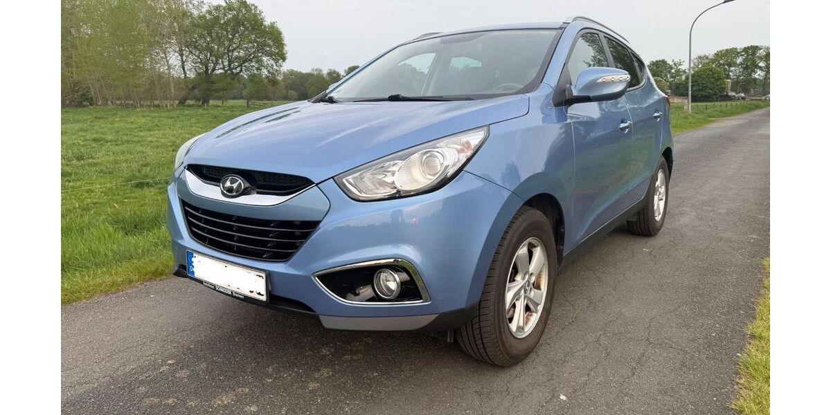 Hyundai TUCSON 152.000 km 7.500 &euro; Oyten 28876