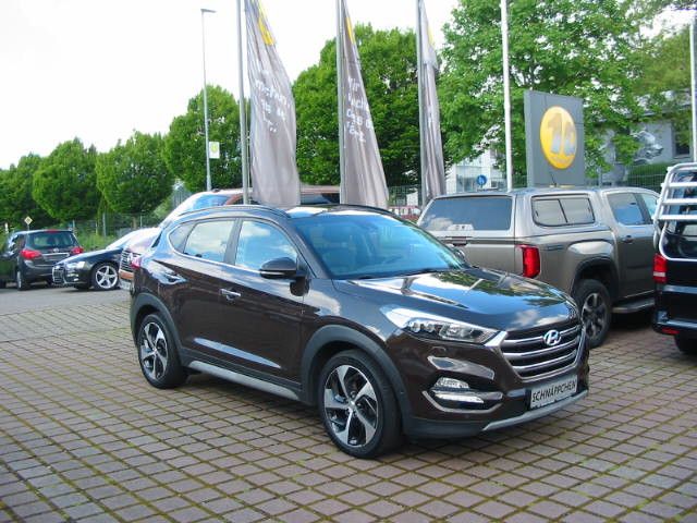 Hyundai TUCSON 197.817 km 11.750 &euro; Kirchzarten 79199