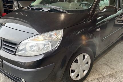 Renault Scenic 113.600 km 1.000 &euro; Duisburg 47059