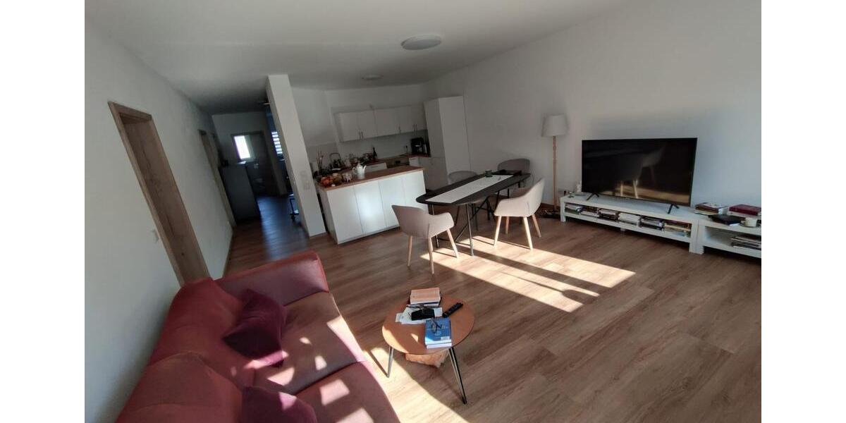 Erdgeschoßwohnung Geiselhöring - 3 Zimmer, 94 m&sup2;, 890&euro; | Angebot:25310506