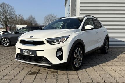 Kia Stonic 107.305 km 13.890 &euro; Stade 21684