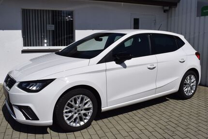 Seat Ibiza 29.000 km 16.690 &euro; Radebeul 01445