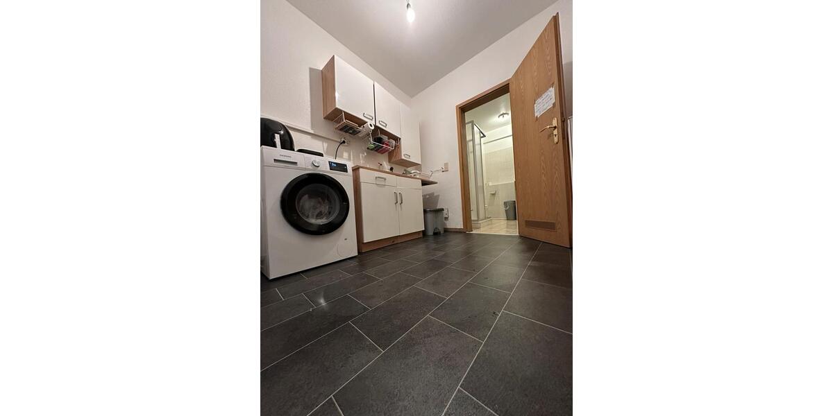 Etagenwohnung Übach-Palenberg Palenberg - 5 Zimmer, 200 m&sup2;, 450&euro; | Angebot:25990070