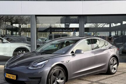 Tesla Model 3 88.306 km 20.699 &euro; Kampen 8263B