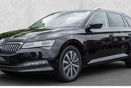 Skoda Superb 9.036 km 31.830 &euro; Düsseldorf 40474