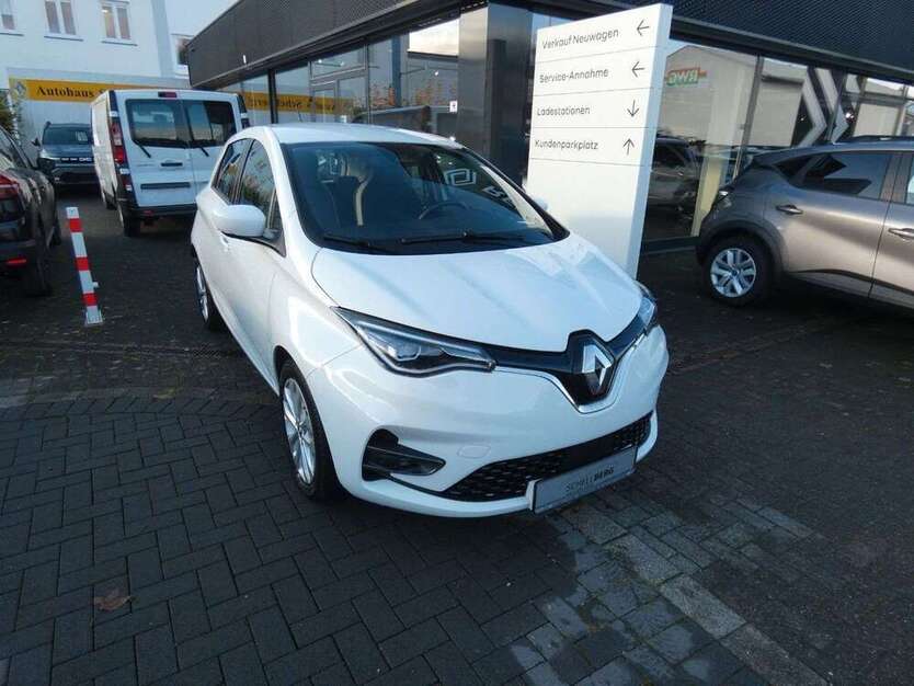 ZOE