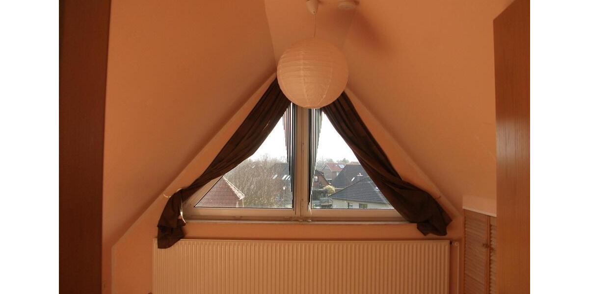 Dachgeschoßwohnung Krummhörn - 2 Zimmer, 74 m&sup2;, 350&euro; | Angebot:26249615