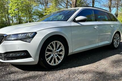 Skoda Superb 123.000 km 19.900 &euro; Lingen 49811