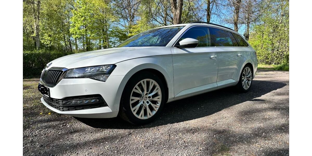 Skoda Superb 123.000 km 19.900 &euro; Lingen 49811