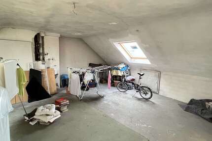 Wohnung zum Kaufen in Düsseldorf 110.000 € 35.6 m² 1 zimmer