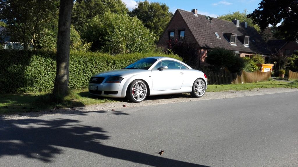 Audi TT 135.000 km 2.200 &euro; Heidgraben 25436