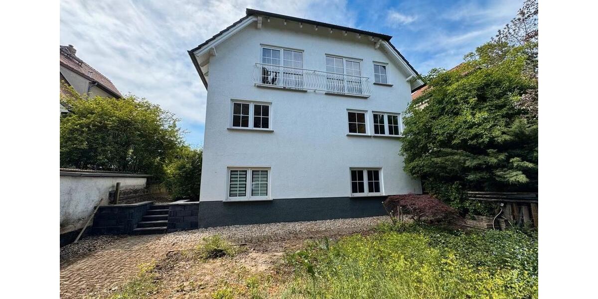 Einfamilienhaus Hettstedt - 15 Zimmer, 345 m&sup2;, 239.000&euro; | Angebot:27081723