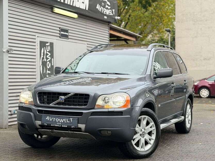 Volvo XC90 322.338 km 5.500 € Oberhausen 46049