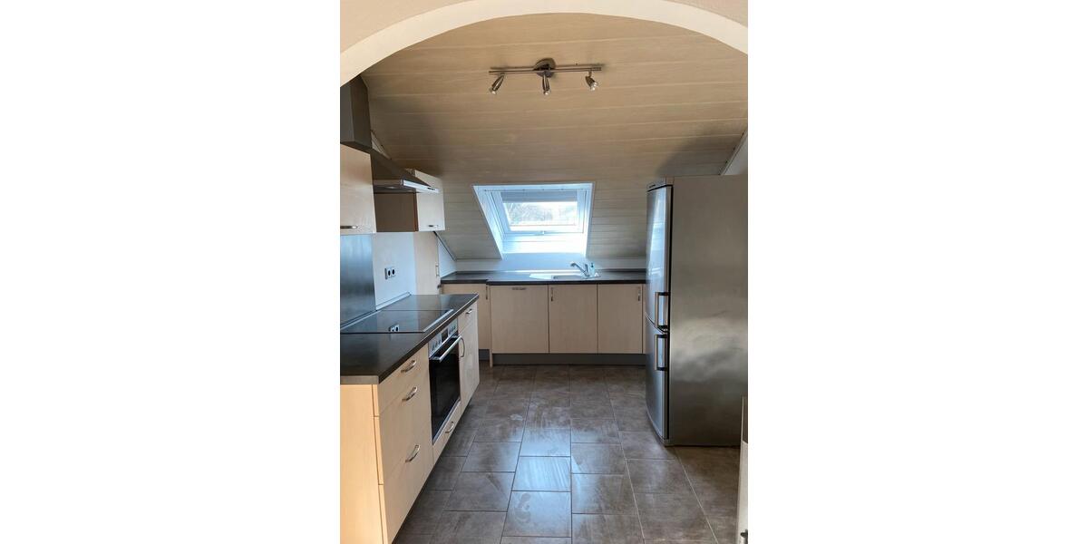 Dachgeschoßwohnung Luhe-Wildenau Wildenau - 2 Zimmer, 109 m&sup2;, 950&euro; | Angebot:25406667
