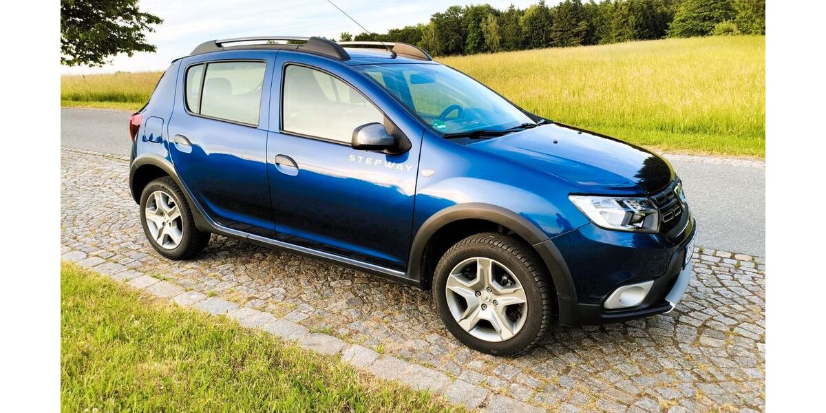 Dacia Sandero 27.500 km 9.250 &euro; Luftkurort Lückendorf 02797