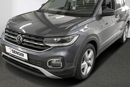 VW T-Cross 28.600 km 21.290 &euro; Lübeck 23560