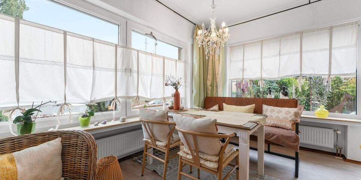 Mehrfamilienhaus, Wohnhaus Odenthal Hüttchen - 8 Zimmer, 251 m&sup2;, 399.000&euro; | Angebot:25387766