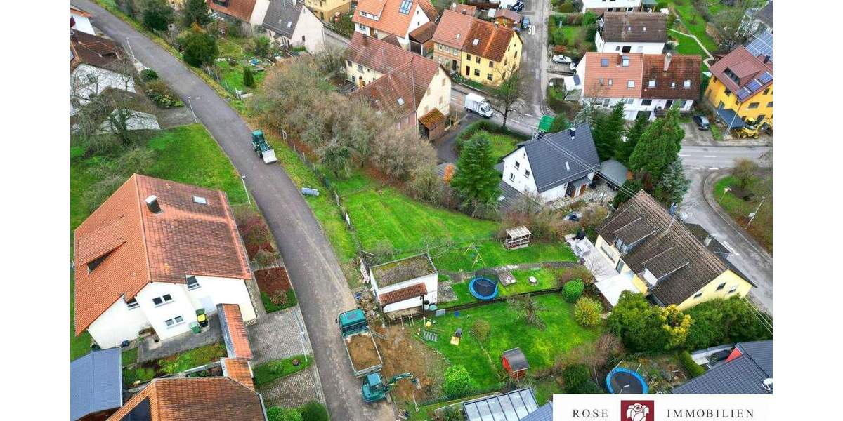 Statt einer Wohnung doch lieber ein Einfamilienhaus? Attraktives Grundstück in einer Sackgasse von Erdmannhausen zimmer