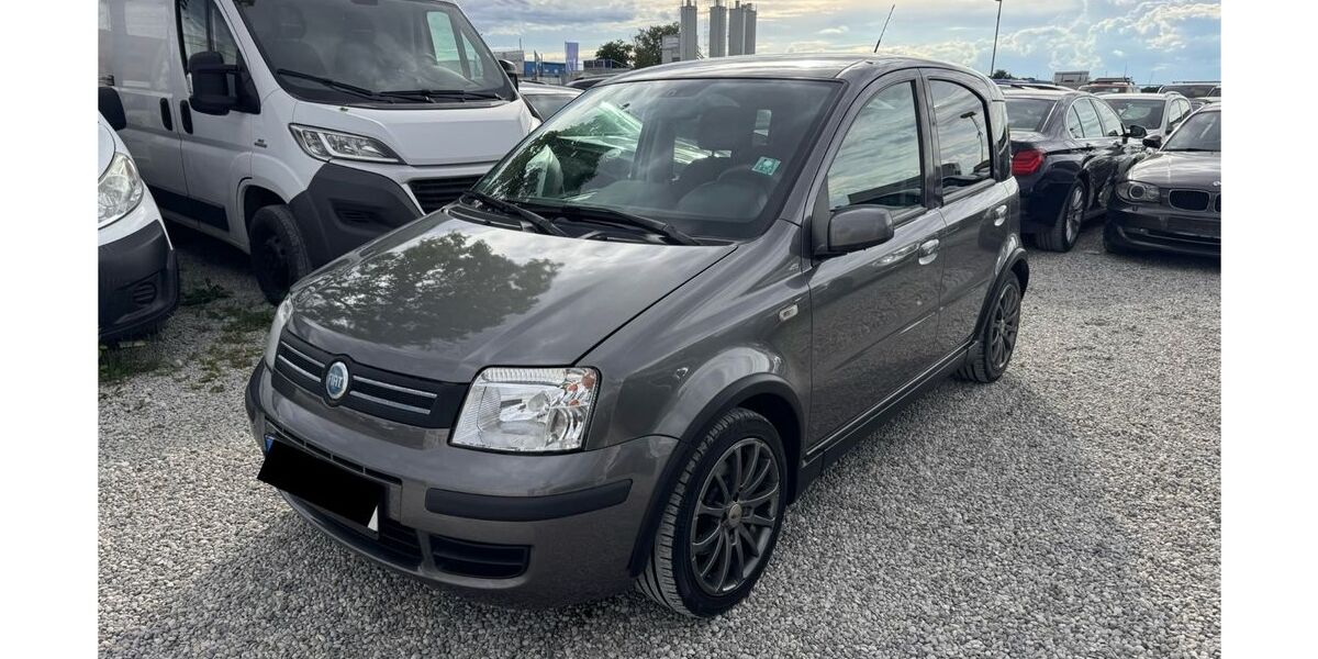 Fiat Panda 153.000 km 1.990 &euro; München 81829