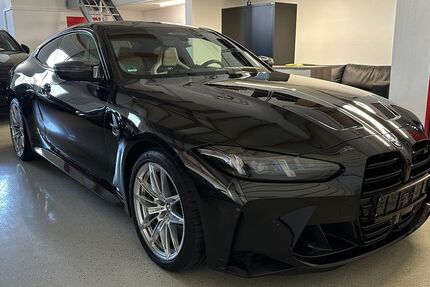 BMW M4 4.800 km 102.990 &euro; Bad Schussenried 88427