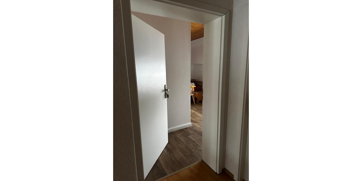 Etagenwohnung Extertal - 2 Zimmer, 65 m&sup2;, 335&euro; | Angebot:25308640