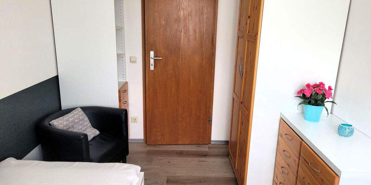 Zimmer Düren Lendersdorf - 280&euro; | Angebot:24793676