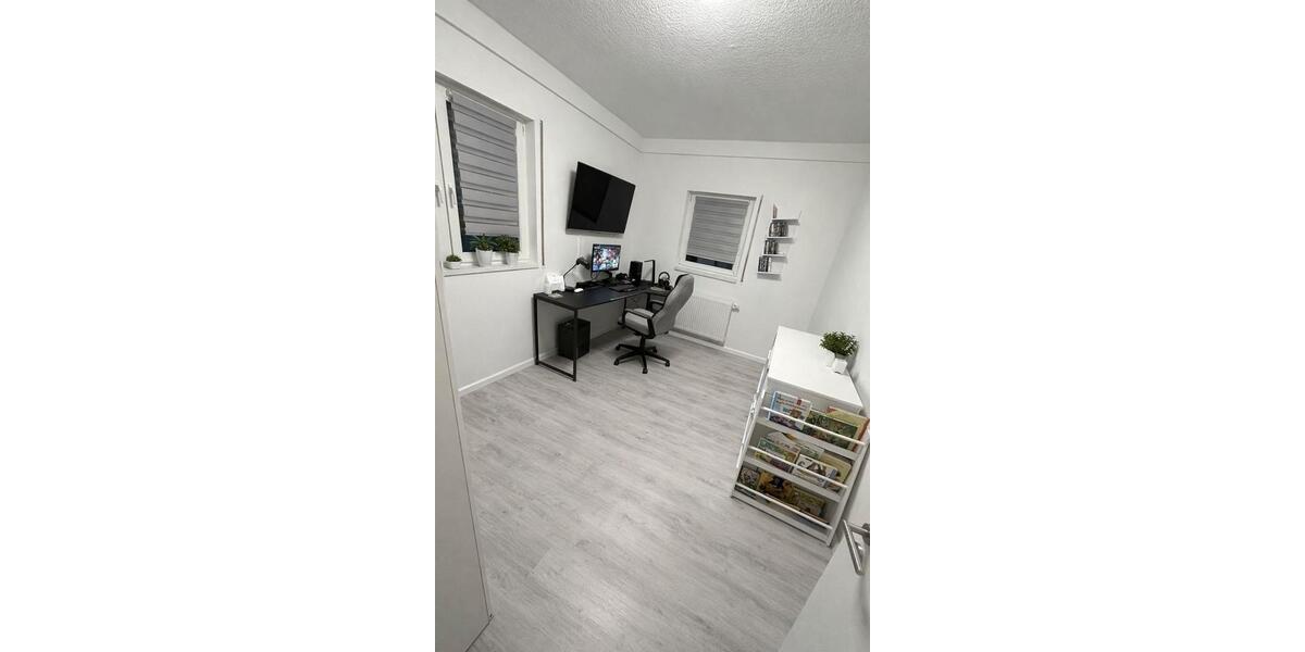 Erdgeschoßwohnung Bruchsal - 3 Zimmer, 69 m&sup2;, 209.000&euro; | Angebot:26041220