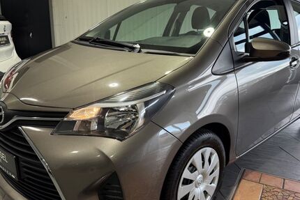 Toyota Yaris 24.500 km 13.490 &euro; Ayl 54441