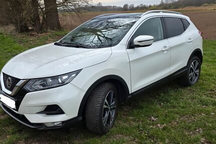 Nissan Qashqai 13.800 km 17.400 &euro; Haren (Ems) 49733