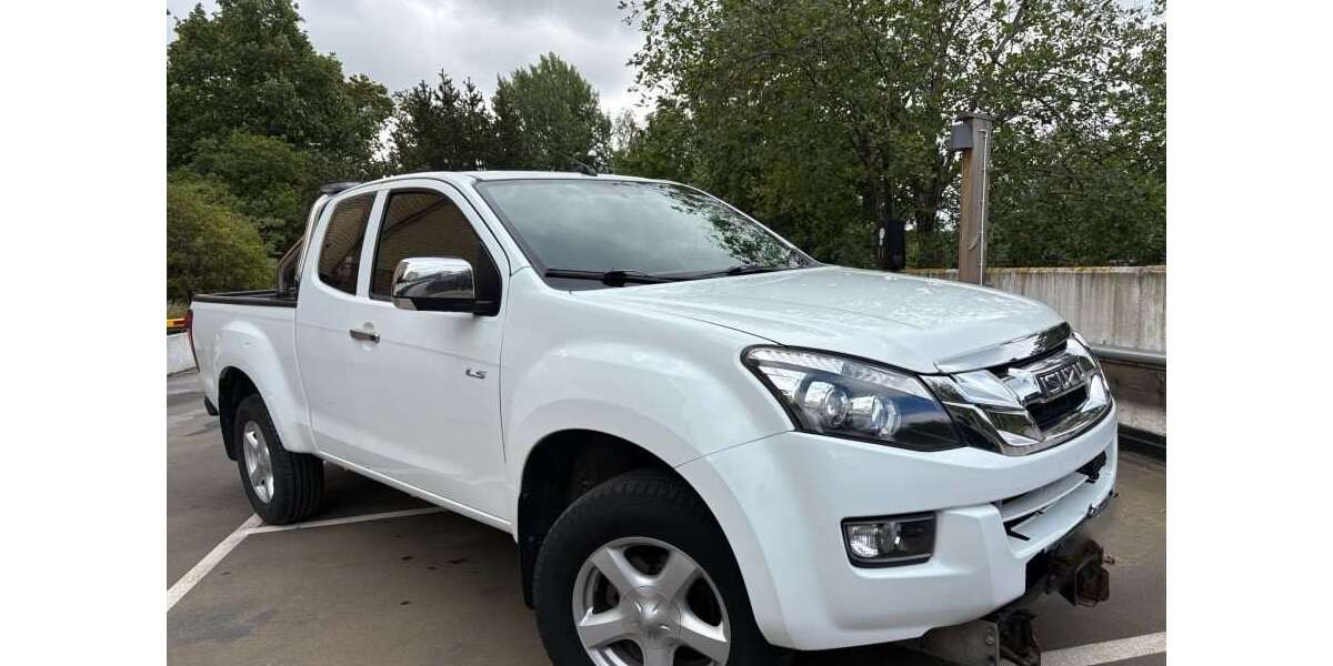 Isuzu D-Max 165.003 km 13.400 &euro; Staßfurt 39418