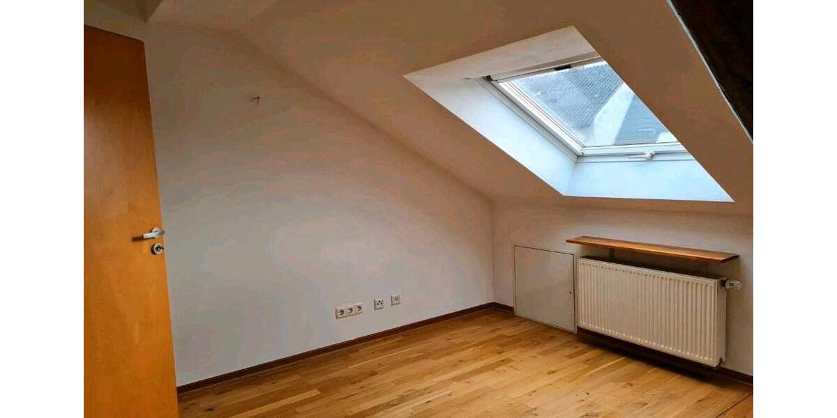 Maisonettenwohnung Püttlingen - 3 Zimmer, 100 m&sup2;, 750&euro; | Angebot:26051598
