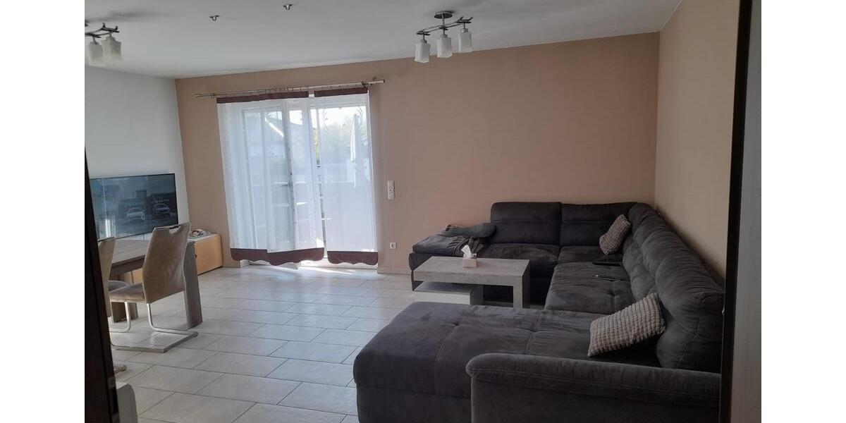 Etagenwohnung Dingolfing - 3 Zimmer, 88 m&sup2;, 960&euro; | Angebot:26208349