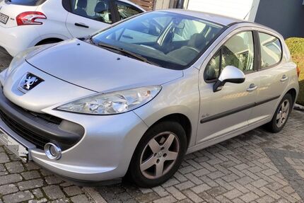 Peugeot 207 186.625 km 2.500 &euro; Mannheim 68167