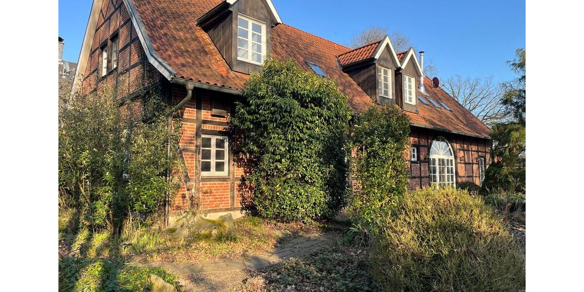 Einfamilienhaus Telgte - 10 Zimmer, 298 m&sup2;, 2.100&euro; | Angebot:25636952