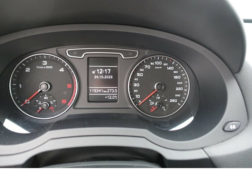 Q3 2.0 TDI quattro Bi-Xenon Navi PDC S-Line 8x Alu