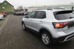 VW T-Cross Life 1.0 TSI NAVI LED ACC GJR ALU APS SITZ 6.600 km 21.988 € Bergkamen 59192