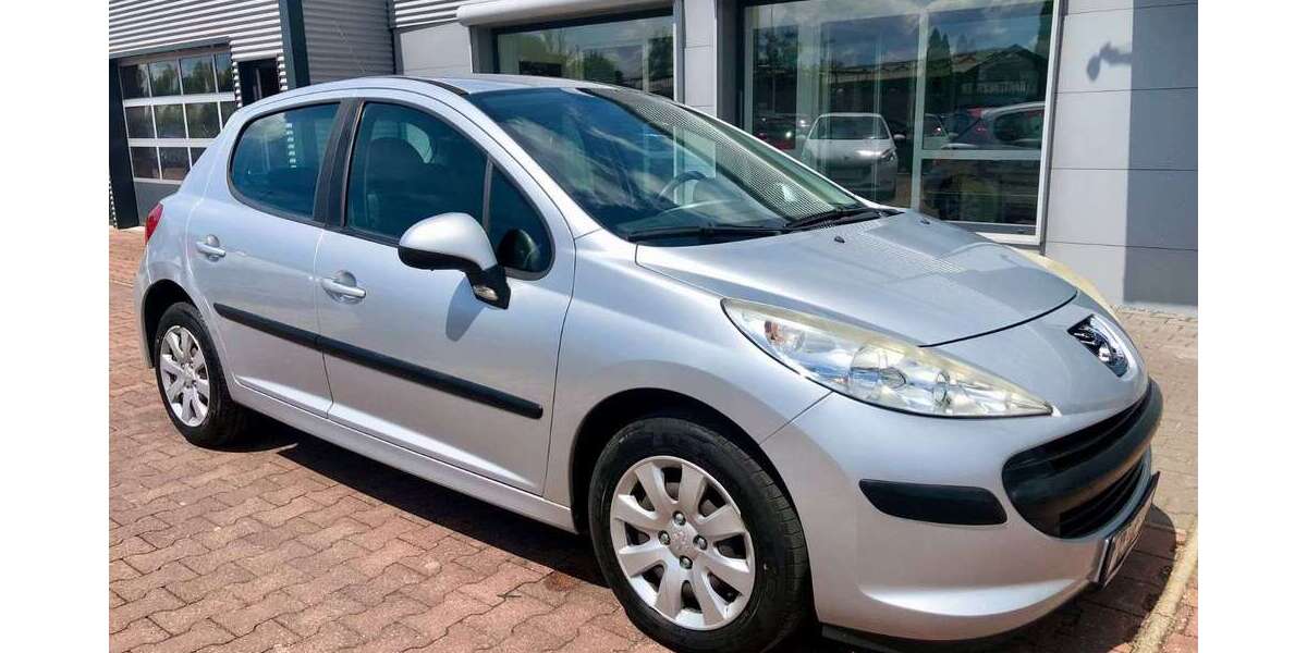Peugeot 207 160.000 km 1.799 &euro; Halle/Saale 06118