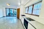 AS ImmobilieN: 3 br 2.5 bath detached house, garage, fitted kitchen, yard, fireplace, patio, office