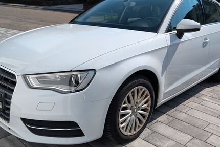 Audi A3 173.305 km 12.900 &euro; Emmelshausen 56281