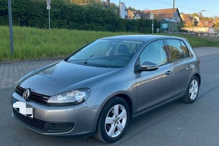 VW Golf 282.500 km 4.290 &euro; Hilchenbach 57271