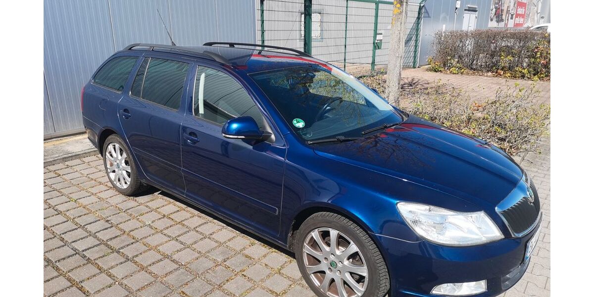 Skoda Octavia 208.000 km 2.999 &euro; Berlin 12459