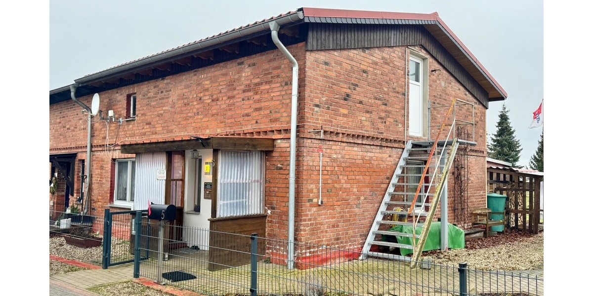 HORN IMMOBILIEN ++ Reihenendhaus mit Carport und Grundstück, ruhige Lage - Reihenendhaus Jatzke Jatzke | Angebot:24862388