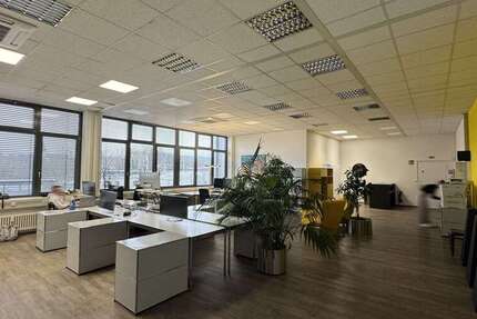 Gewerbeobjekt Leingarten - 3.000&euro; | Angebot:24525764