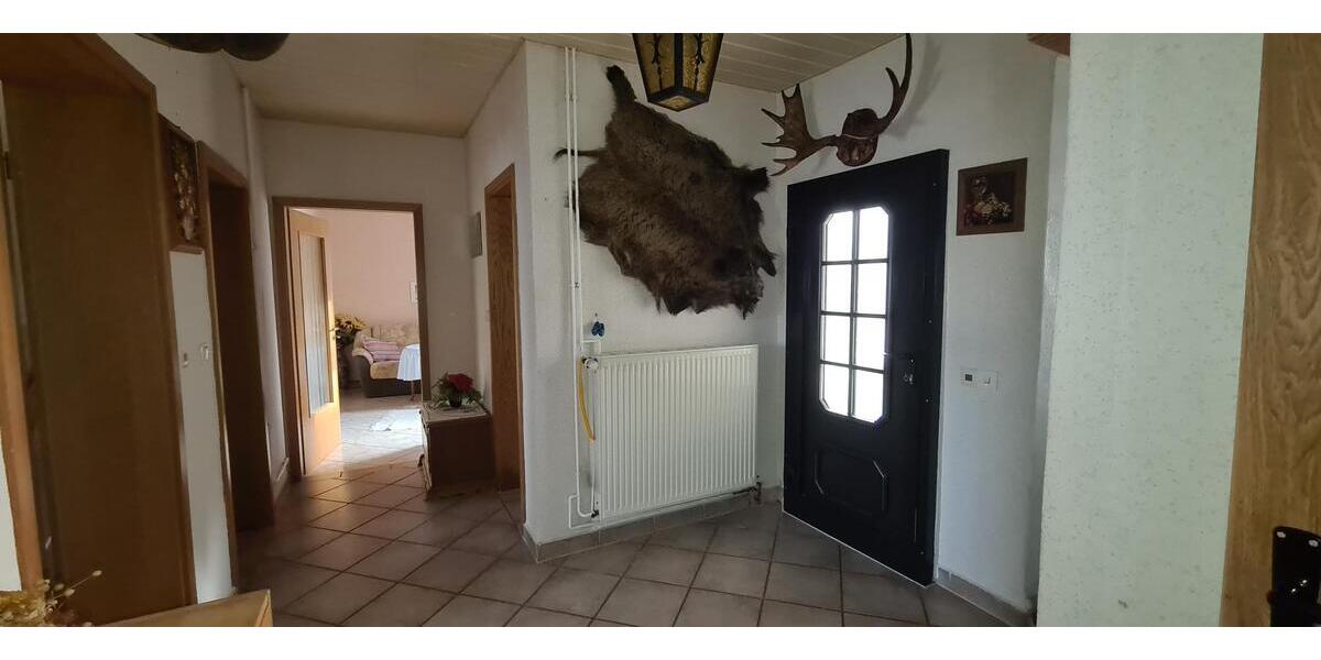 Einfamilienhaus in idyllischer Lage mit großem Grundstück - Einfamilienhaus Großeutersdorf | Angebot:26338317