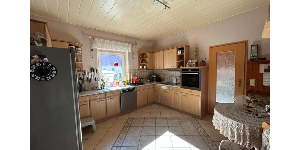 Einfamilienhaus Neustadt (Dosse) - 5 Zimmer, 240 m&sup2;, 249.000&euro; | Angebot:25590880