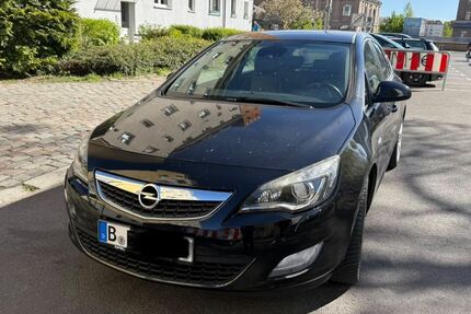 Opel Astra 183.000 km 4.400 &euro; Berlin 12437