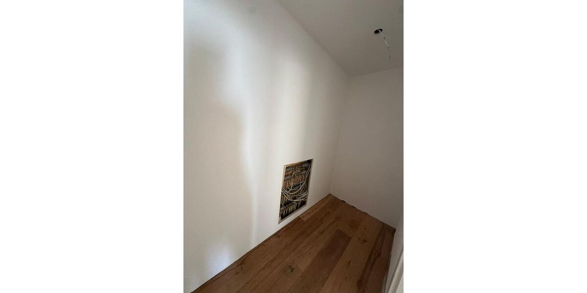 Erstbezug nach Sanierung: Moderne 3-Zi.-Wohnung mit Garten 3 zimmer