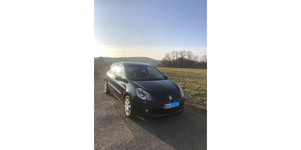 Renault Clio 179.000 km 3.490 &euro; Bischberg 96120