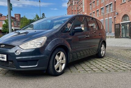 Ford S-Max 319.400 km 1.300 &euro; Backnang 71522